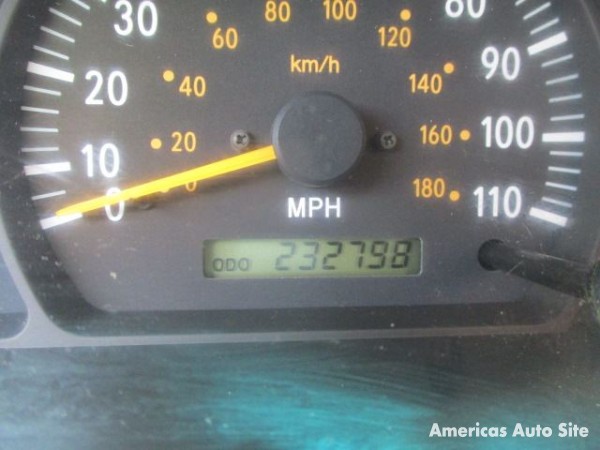 2000 Toyota Tundra — image 7