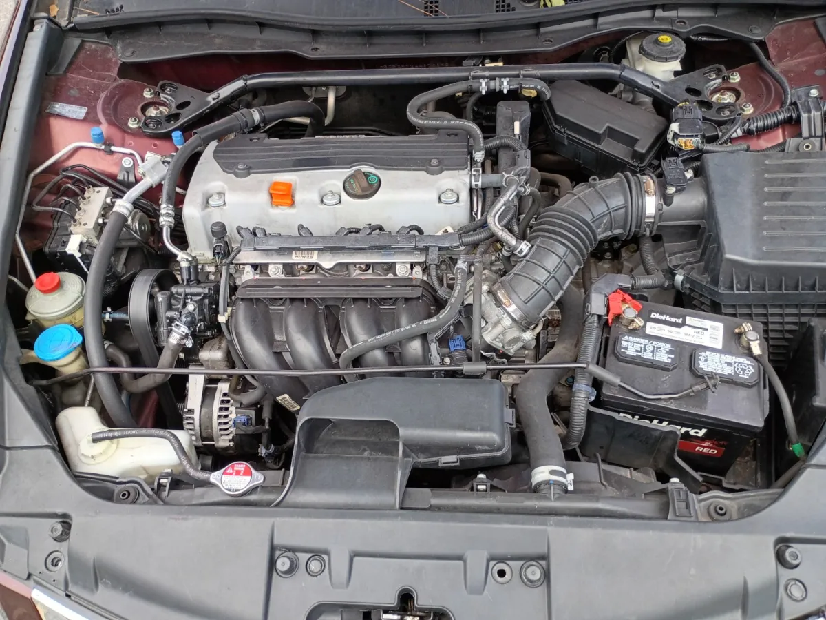 2010 Honda Accord — image 10
