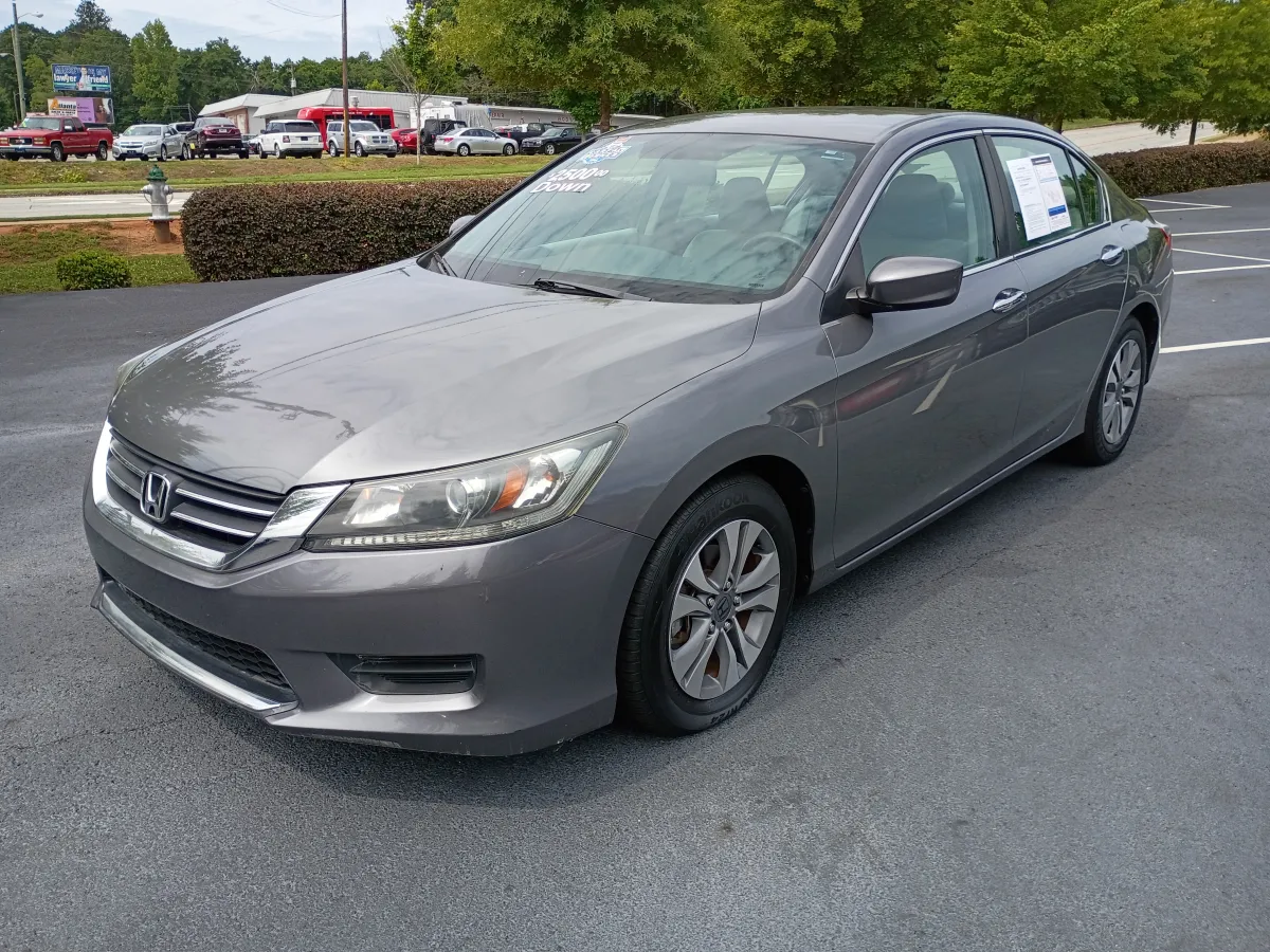 2014 Honda Accord — image 2