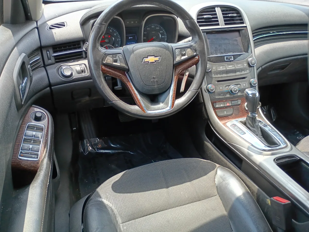 2013 Chevrolet Malibu — image 4
