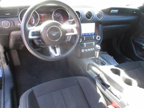 2022 Ford Mustang — image 4