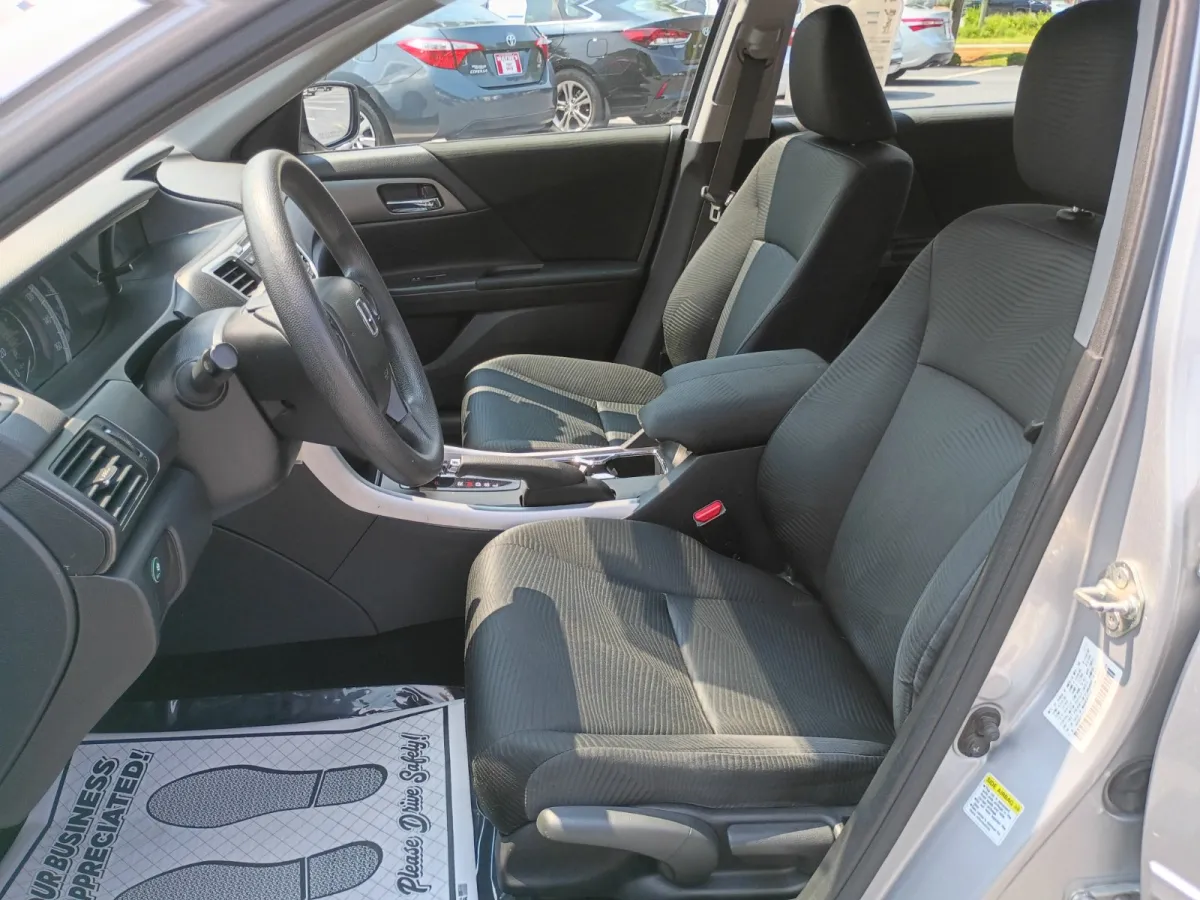 2014 Honda Accord — image 6