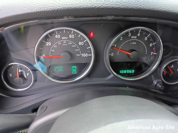 2012 Jeep Wrangler — image 6