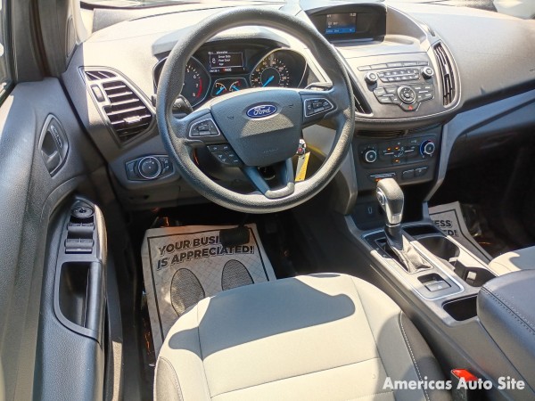 2019 Ford Escape — image 5
