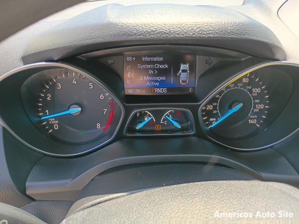2019 Ford Escape — image 8