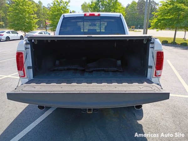 2015 Ram 1500 — image 4