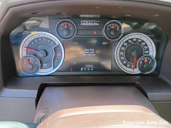 2015 Ram 1500 — image 8