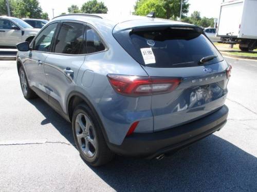 2025 Ford Escape — image 3