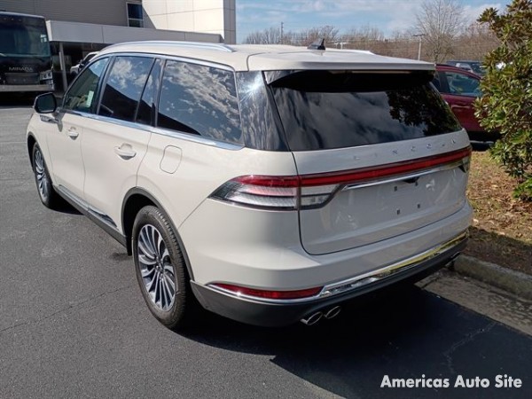 2021 Lincoln Aviator — image 3