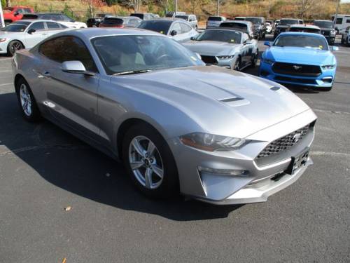 2022 Ford Mustang — image 2