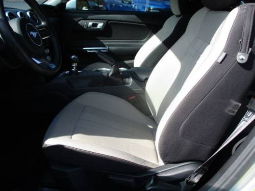 2022 Ford Mustang — image 5