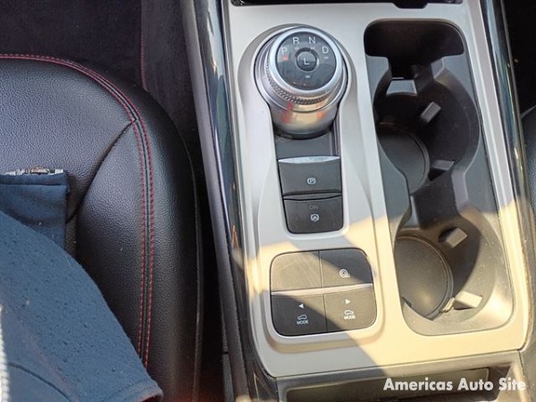 2022 Ford Explorer — image 13