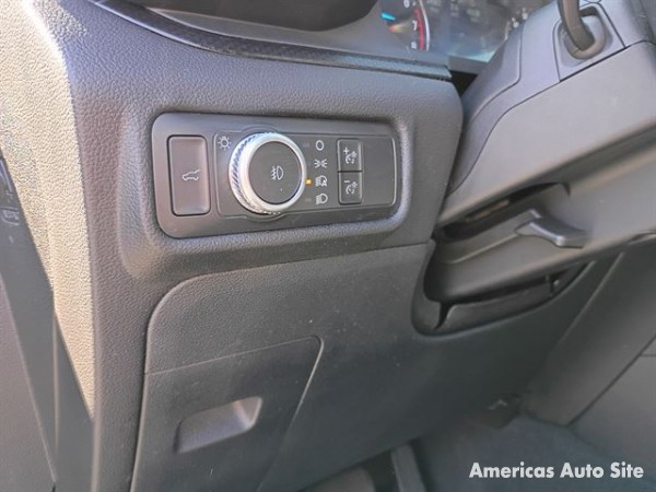 2022 Ford Explorer — image 16