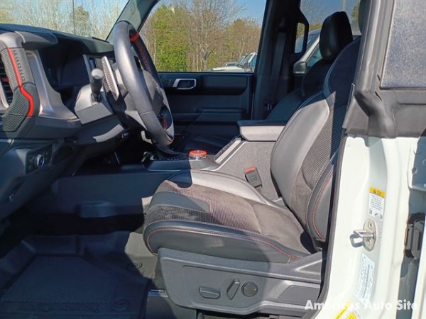 2024 Ford Bronco — image 9
