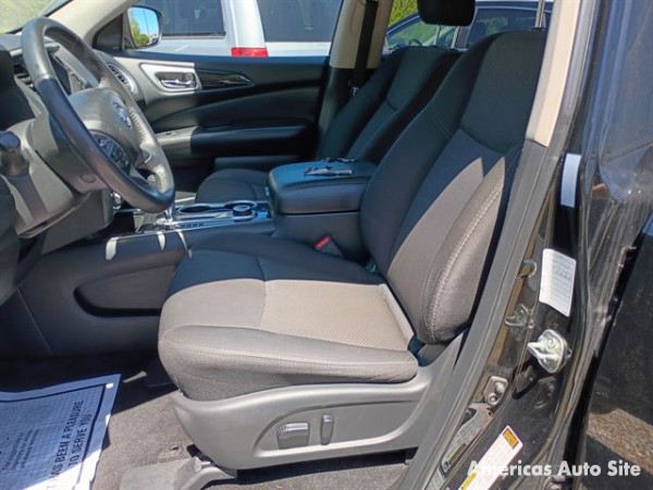 2020 Nissan Pathfinder — image 7