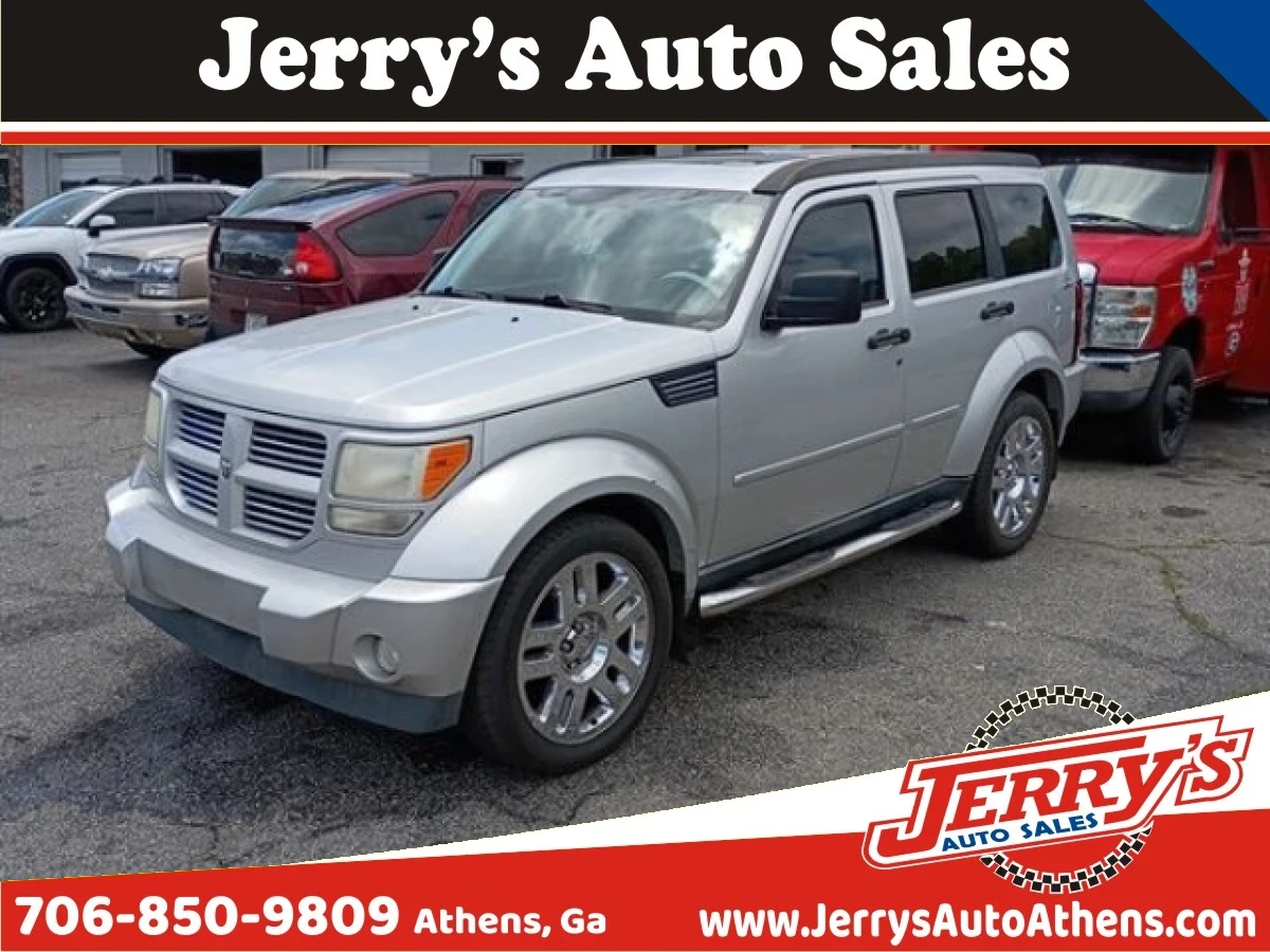 2011 Dodge Nitro — image 1