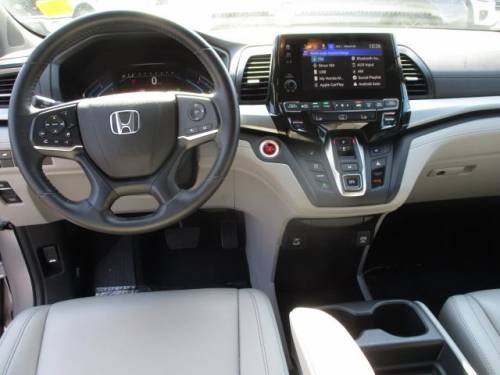 2022 Honda Odyssey — image 4