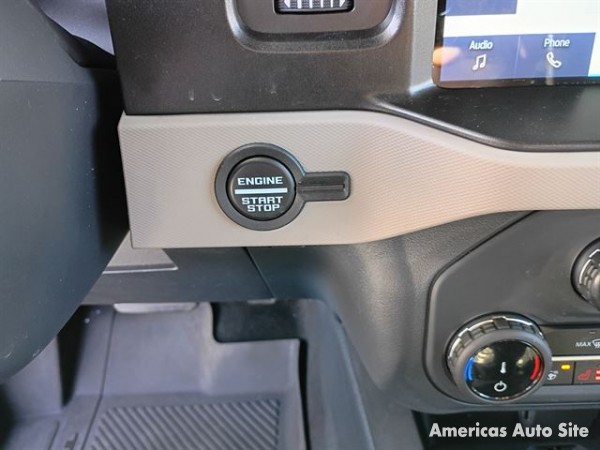 2022 Ford Bronco — image 12