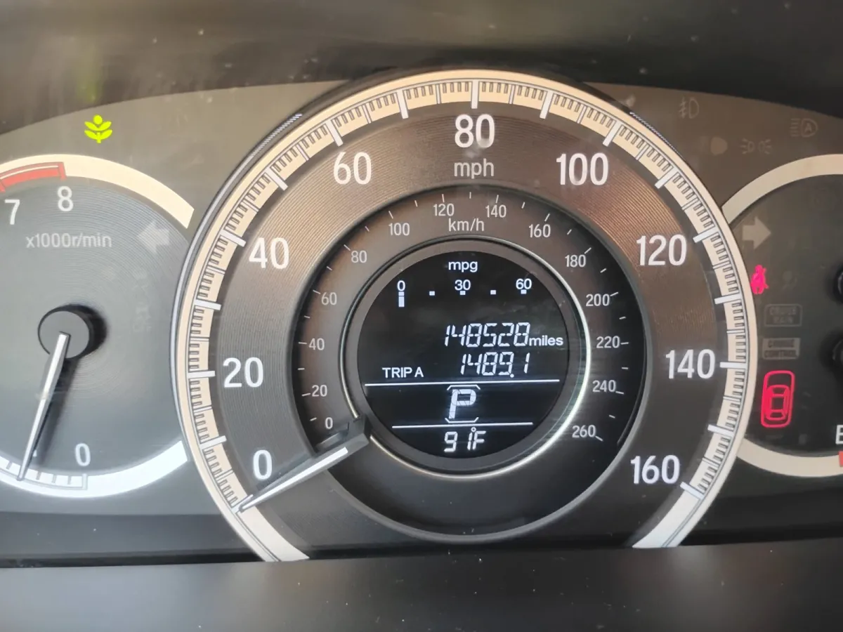 2017 Honda Accord — image 7