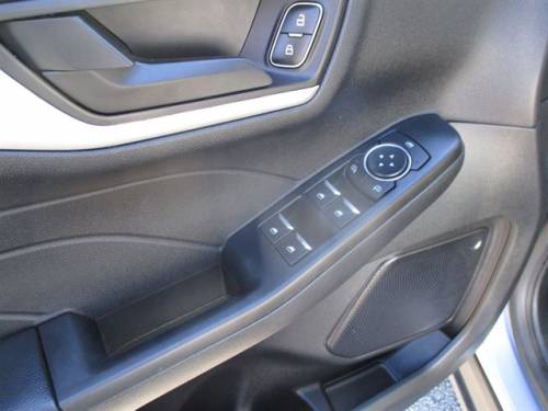 2022 Ford Escape — image 17