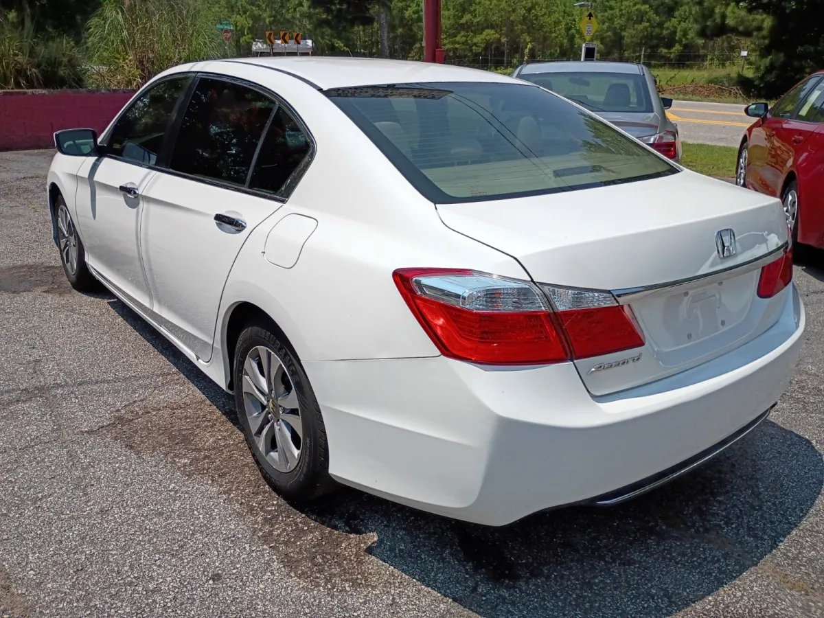 2014 Honda Accord — image 3