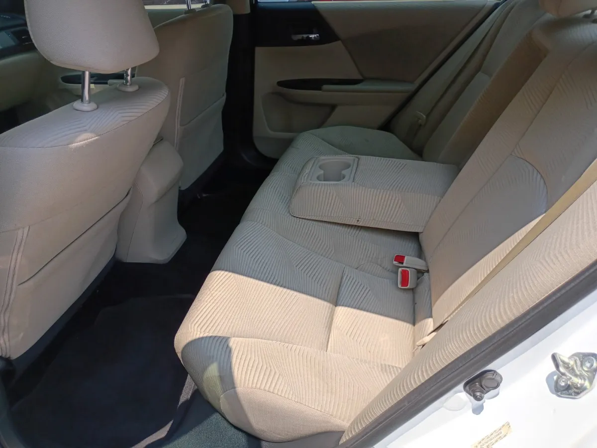 2014 Honda Accord — image 5