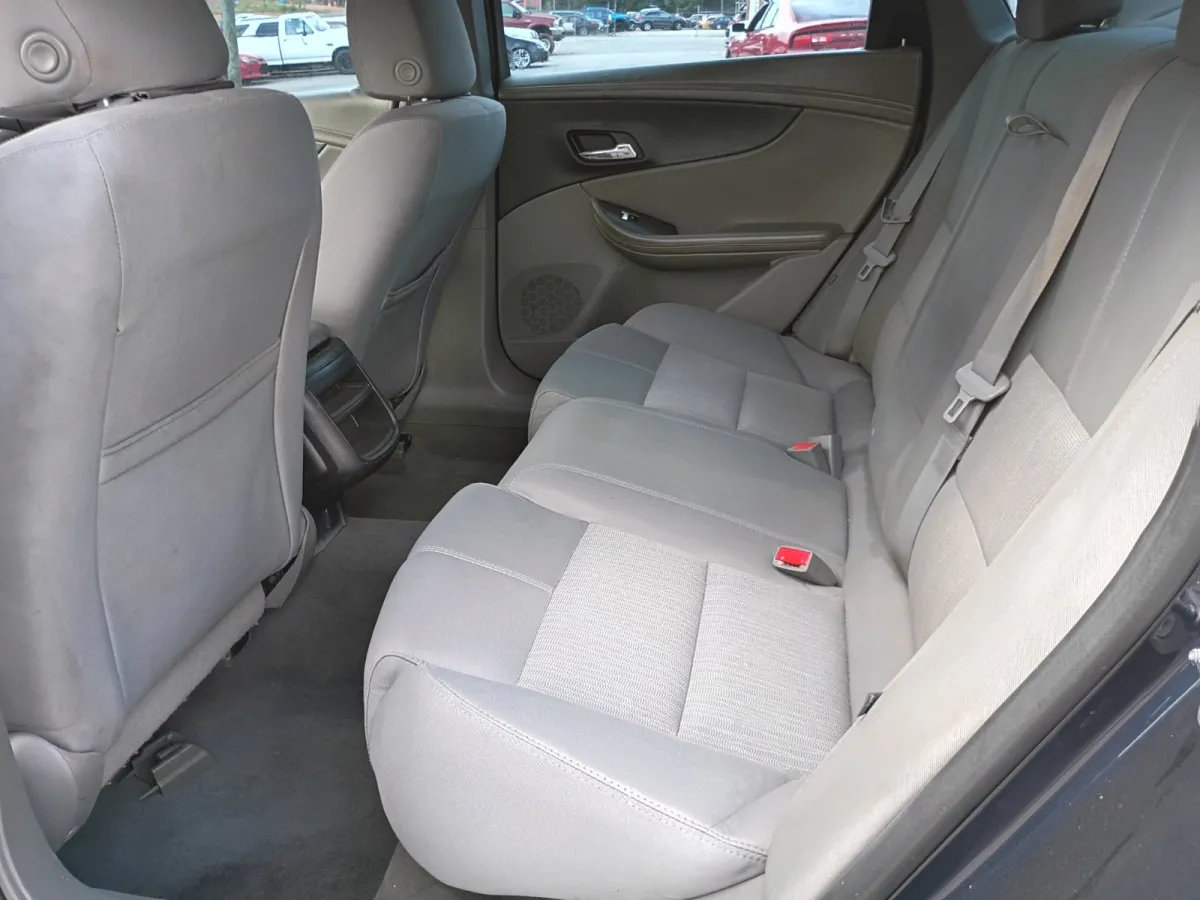 2015 Chevrolet Impala — image 5