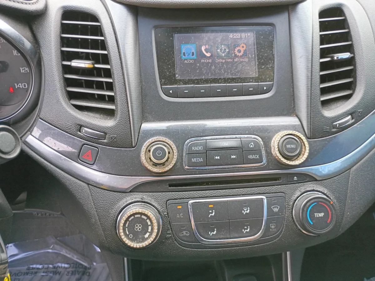 2015 Chevrolet Impala — image 8