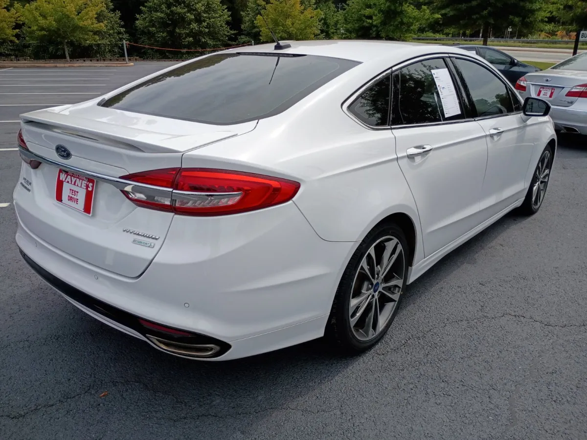 2017 Ford Fusion — image 3