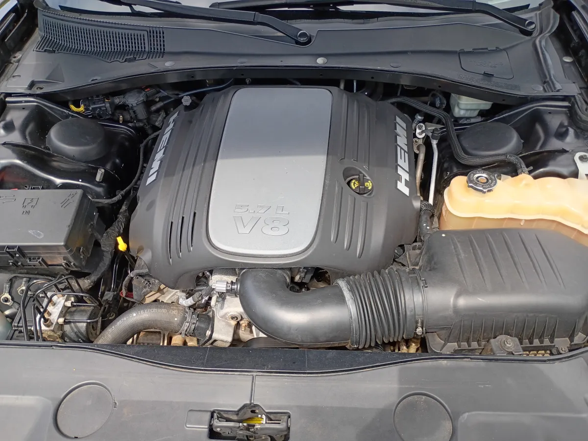 2013 Dodge Charger — image 10