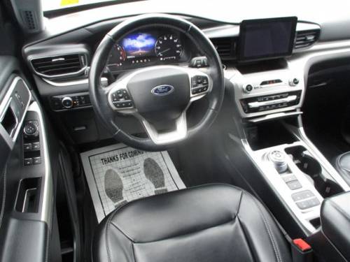 2021 Ford Explorer — image 6
