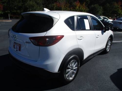2016 Mazda CX-5 — image 3