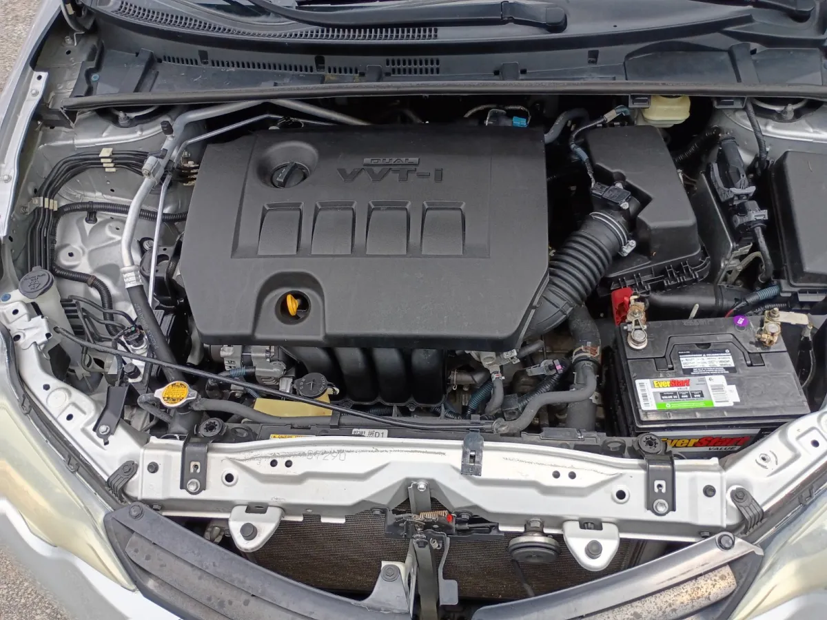 2016 Toyota Corolla — image 10