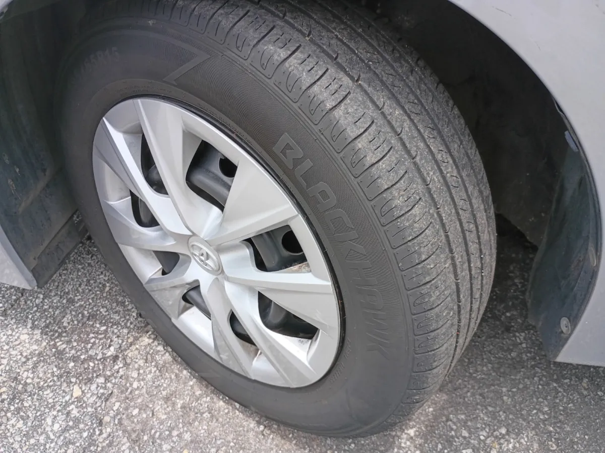 2016 Toyota Corolla — image 9