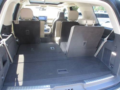 2024 Lincoln Navigator — image 4