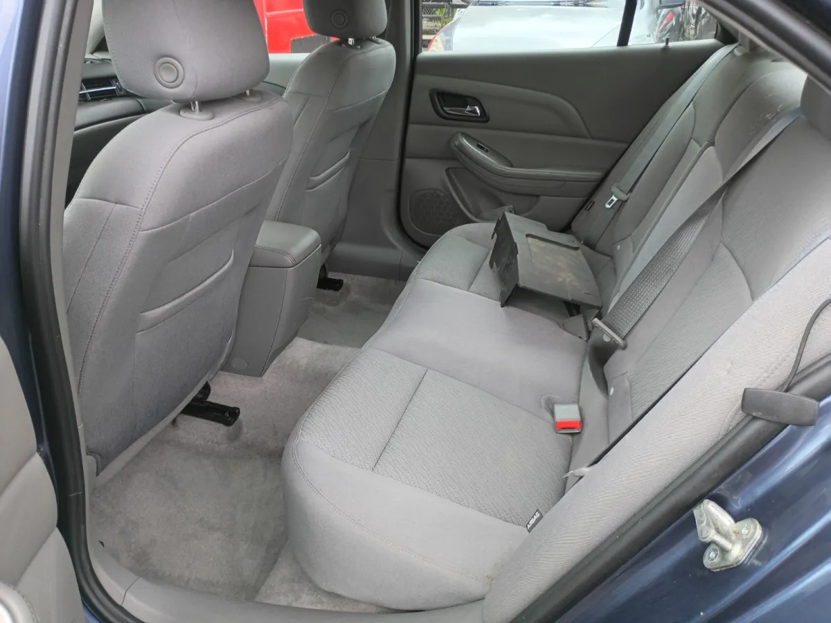 2014 Chevrolet Malibu — image 5