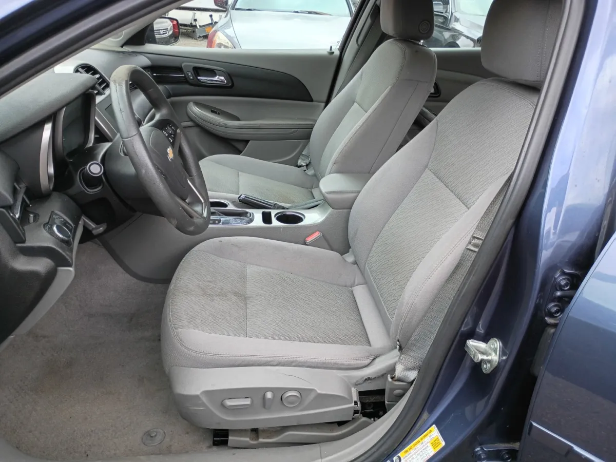 2014 Chevrolet Malibu — image 6