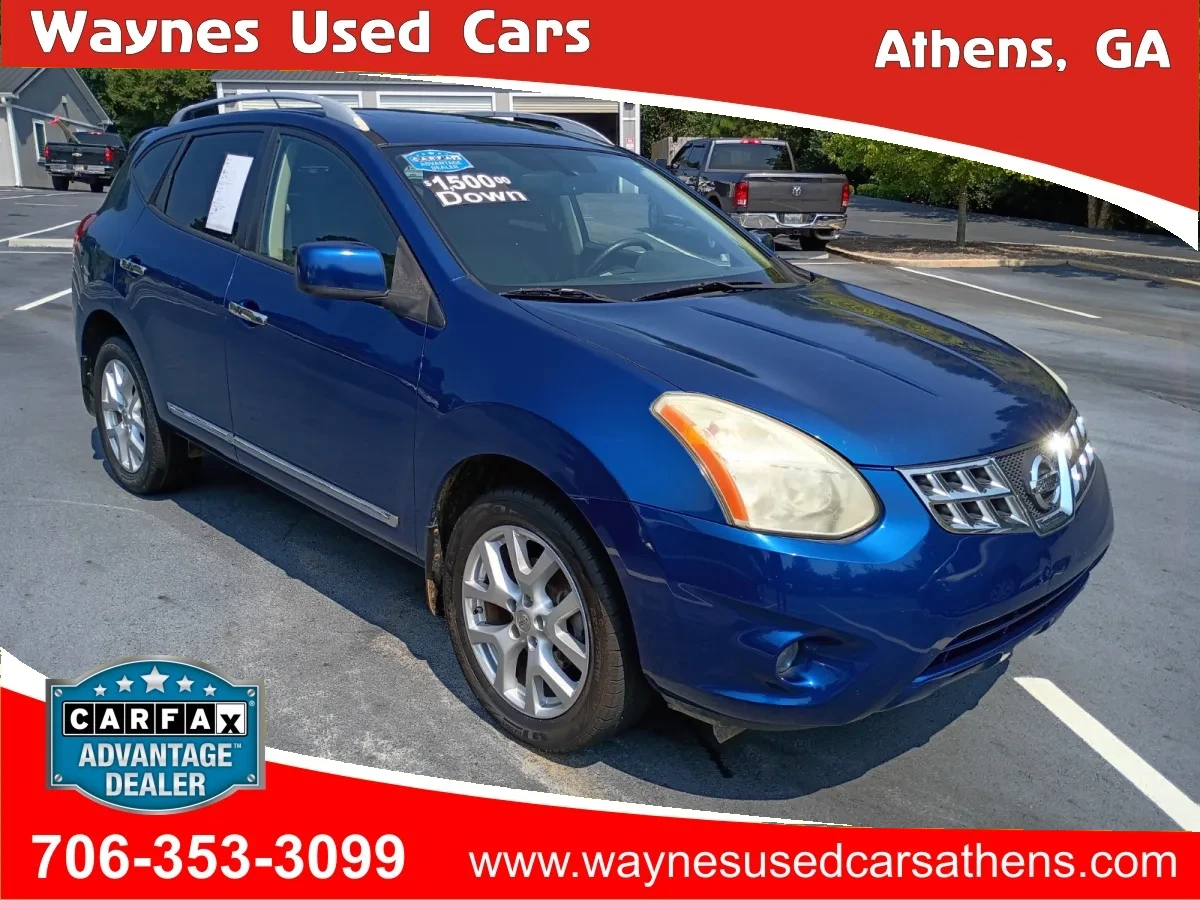 2011 Nissan Rogue — image 1