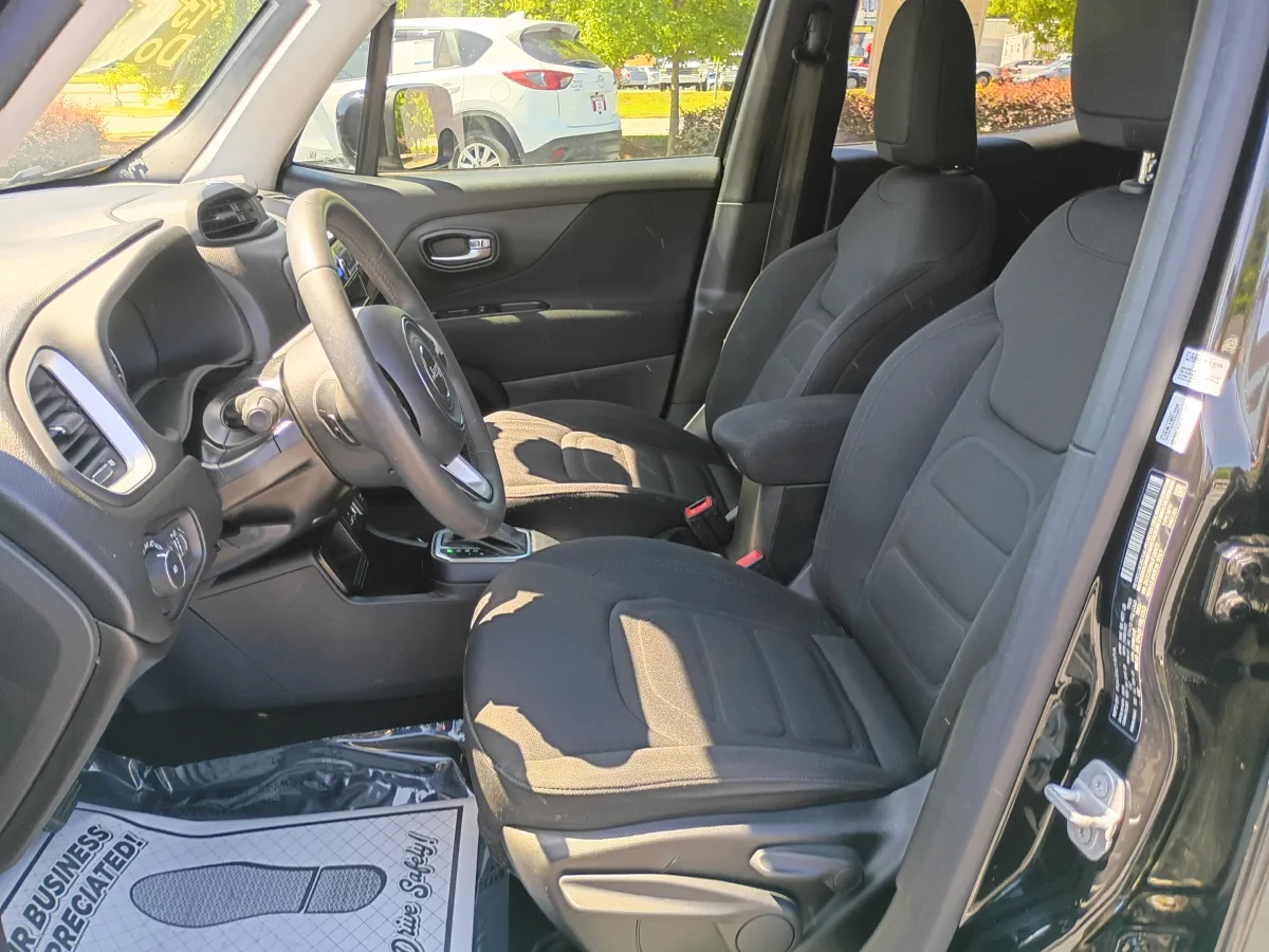 2018 Jeep Renegade — image 7