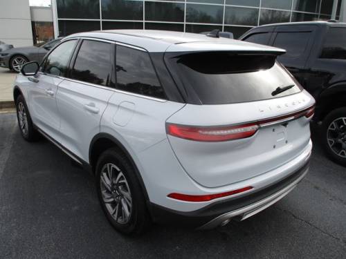 2025 Lincoln Corsair — image 3