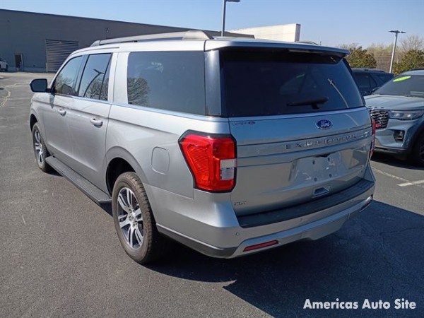 2024 Ford Expedition — image 3