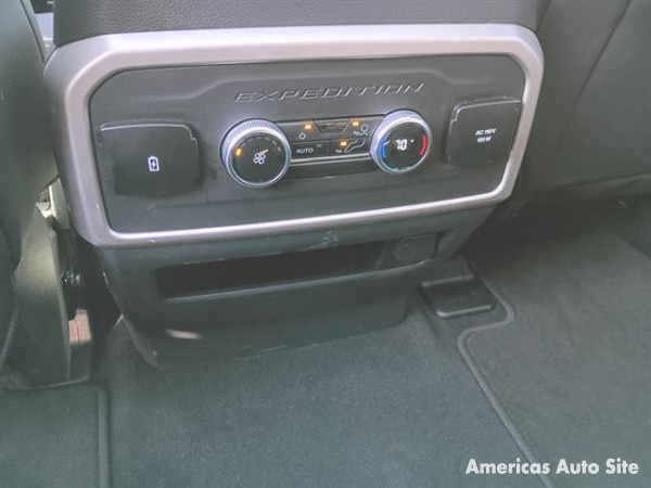 2024 Ford Expedition — image 9