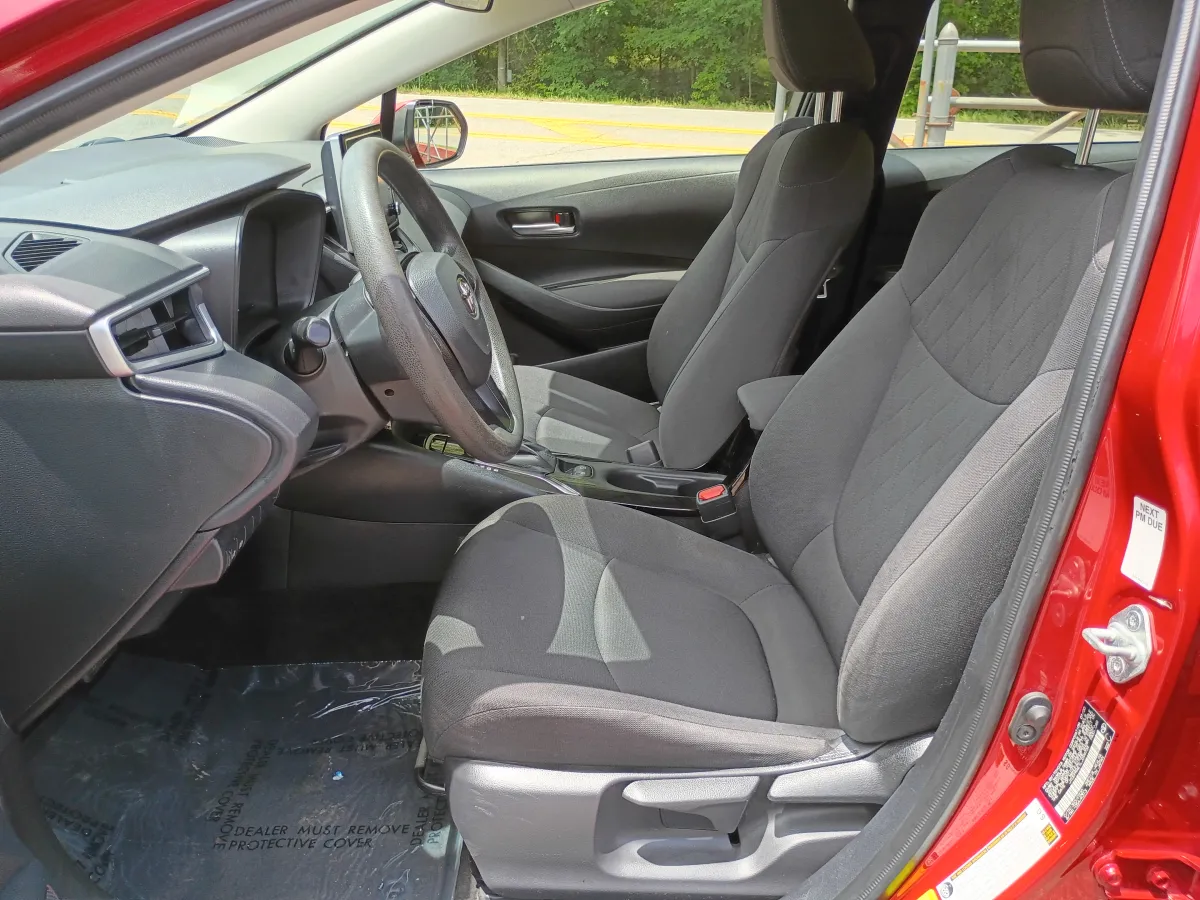 2020 Toyota Corolla — image 6