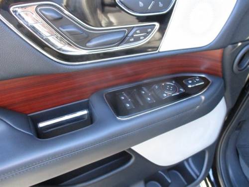 2022 Lincoln Navigator — image 18