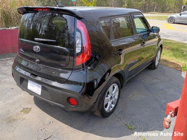 2018 Kia Soul — image 3