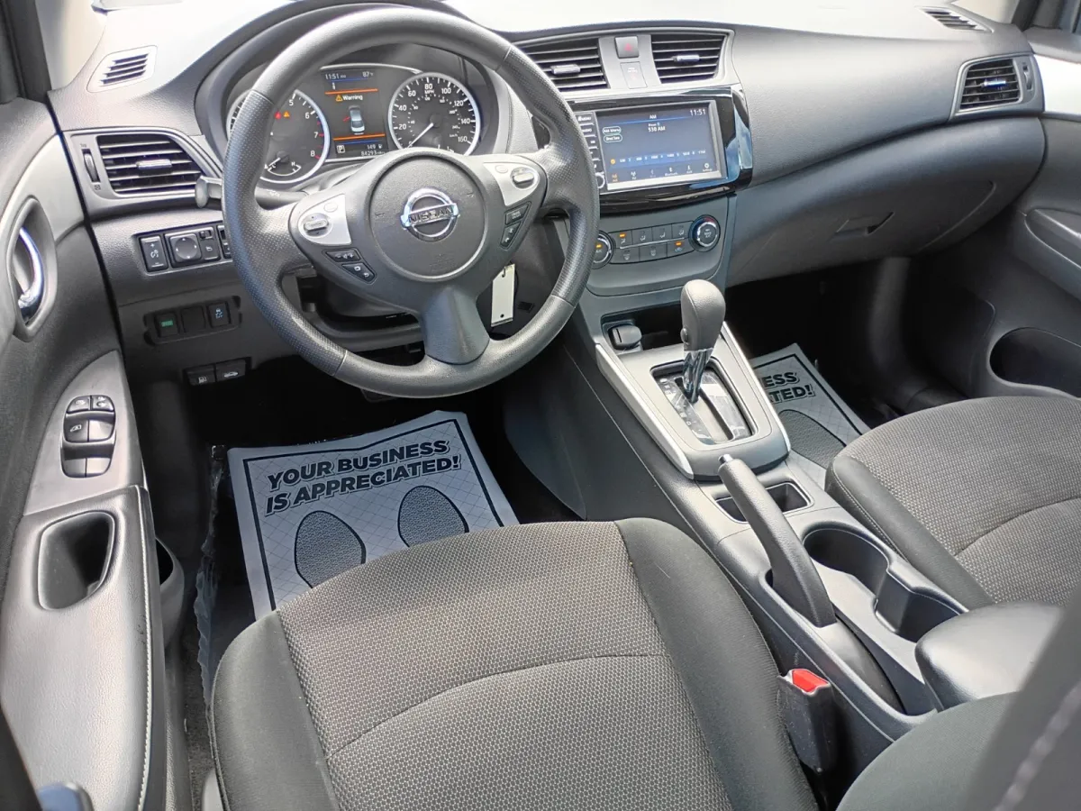 2019 Nissan Sentra — image 4