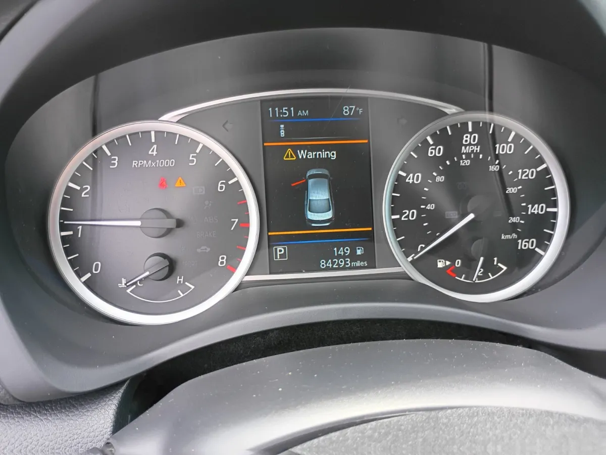 2019 Nissan Sentra — image 7