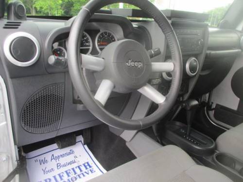 2009 Jeep Wrangler — image 4