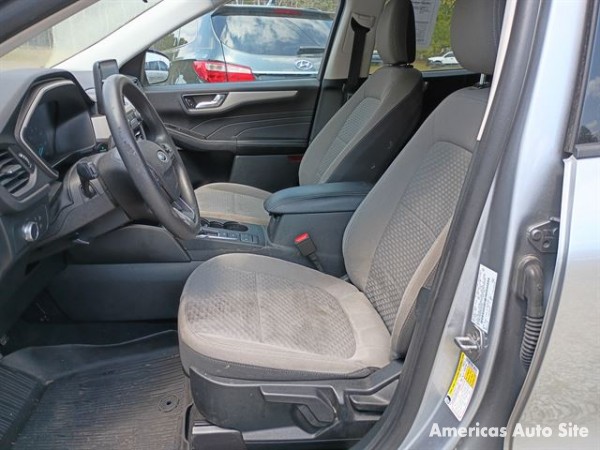 2021 Ford Escape — image 7