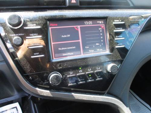 2019 Toyota Camry — image 8